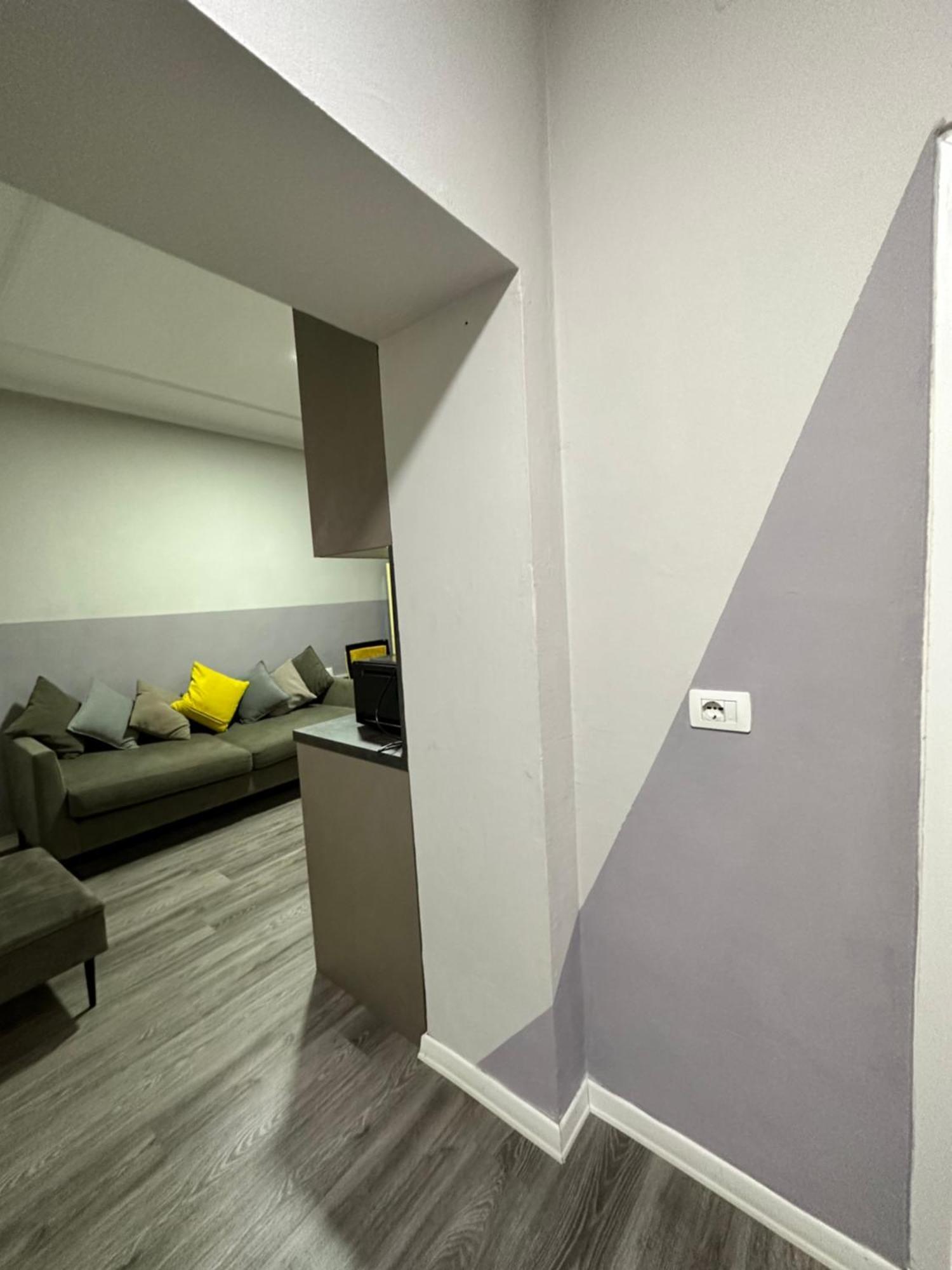 Bejart Apartment 1 ティラナ エクステリア 写真