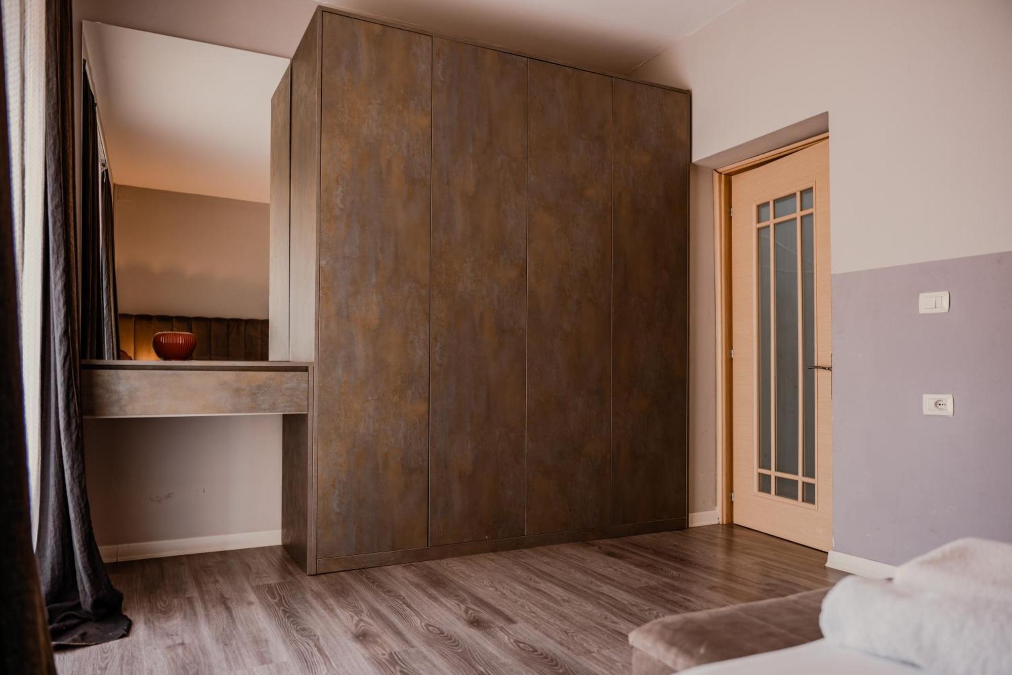 Bejart Apartment 1 ティラナ エクステリア 写真